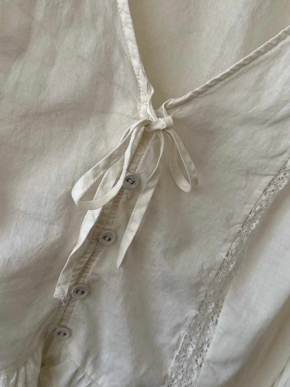 Torrid Festi Bohemian/Cottage Core Cream Ruffle Peasant Blouse - Picture 7 of 10